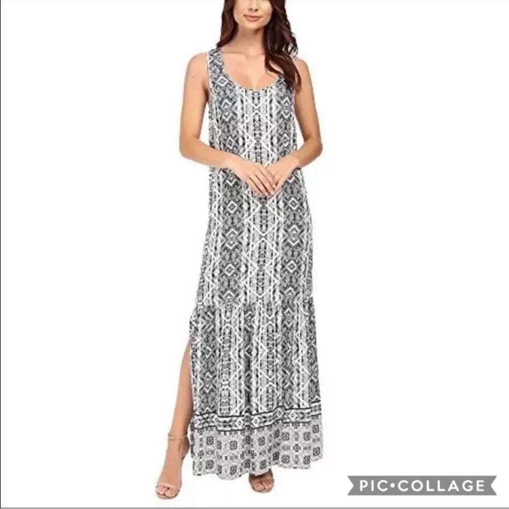 Splendid Black and White Maxi Dress NWT Size XL